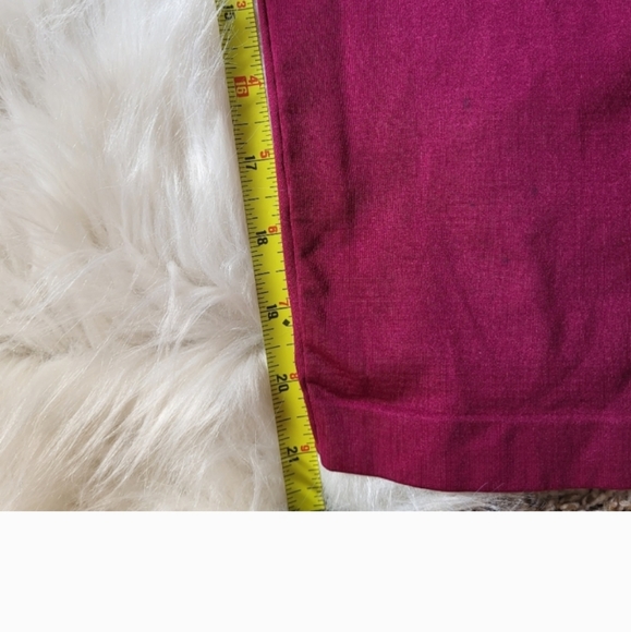 SOLD!!!!!!!!Gymshark Bundle Size Large - Picture 4 of 7